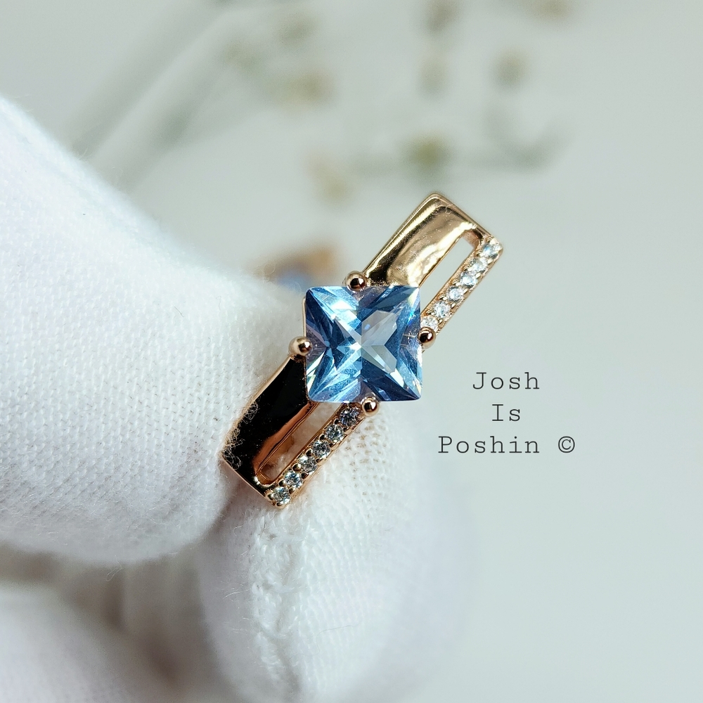 2.00CT Princess shape blue topaz latch back earrings in sterling silver - Picture 8 of 13